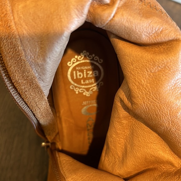 Jeffrey Campbell mission boots - Picture 7 of 9